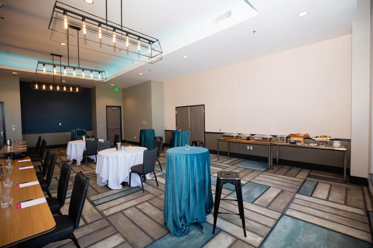 Hotel Indigo Seattle Everett Waterfront Place By Ihg מראה חיצוני תמונה