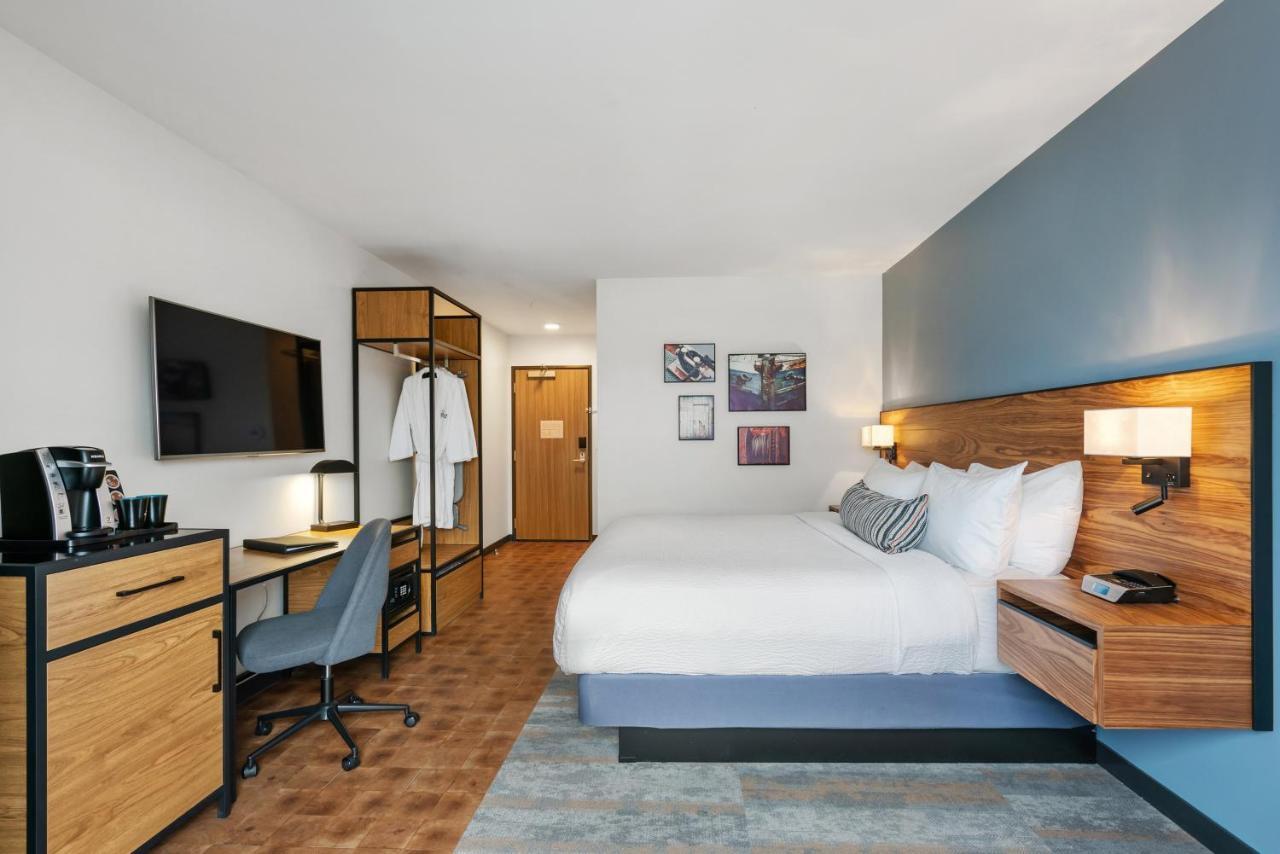 Hotel Indigo Seattle Everett Waterfront Place By Ihg מראה חיצוני תמונה